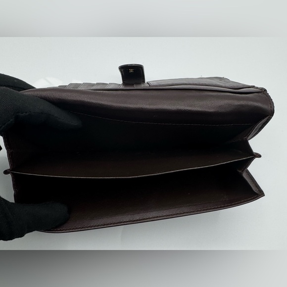 Bottaga Veneta Wallet with unbranded chain for crossbody | Very Good Condition - Picture 8 of 13